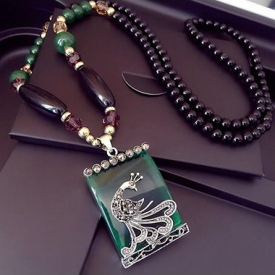 Beads Decorated Peacock Pattern Pendant Sweater Necklace