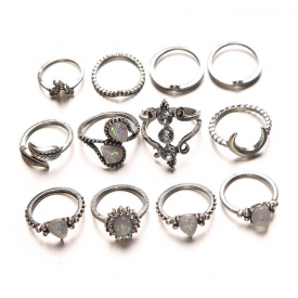 12Pcs Vintage Faux Gem Carved Ring Set