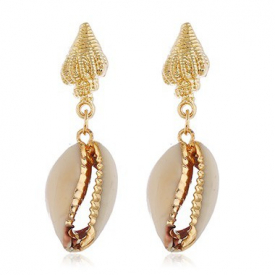 Seashell Shape Gold Metal Earring Set for Lady