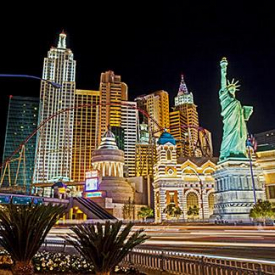 Grayline Las Vegas – Champagne Night Strip Tour w/Champagne Toast