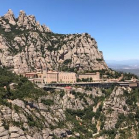 Poblet, Montblanc & Bodega Tour