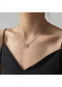 Heart Alloy Detail Silvery White Necklace