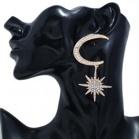 Moon Stars Six Mans Stars Full Diamond Cool Earring Set