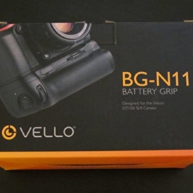 Vello – BG-N11 Battery Grip for Nikon D7100 & D7200