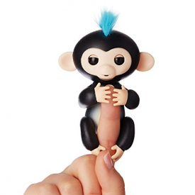 Fingerlings – Interactive Baby Monkey – Finn (Black with Blue Hair) By WowWee