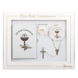 First Holy Communion Gift Set for Girl with Common Prayers Book, Rosary, Box and Pin