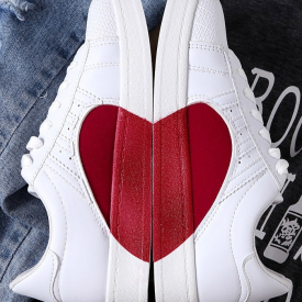 Heart Lace Up Round Toe Sneakers