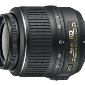 Nikon AF-S DX NIKKOR 18-55mm f/3.5-5.6G Vibration Reduction Zoom Lens with Auto Focus for Nikon DSLR Cameras