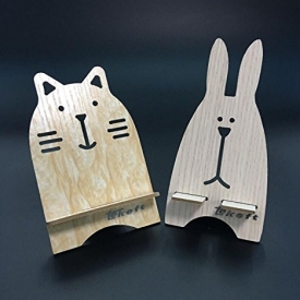 TEKEFT 2PCS Desktop phone stand Composite wood mini cat-shaped cute mobile phone holder for electronic readers and smart phones portable multi-angle bracket (Random Color)