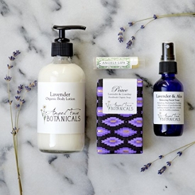 Lavender Organic Bath and Body Gift Set with Lotion, Soap, Aromatherapy Facial Toner and Lip Balm – Perfect Spa Day Gift For Her