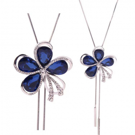 Fashion Blue Crystal Rhinestones Flower Necklace Sweater
