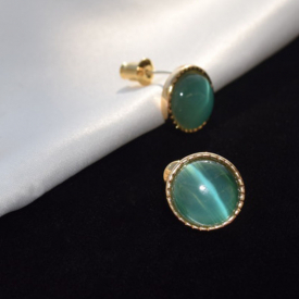 Vintage Emerald Round  Earrings