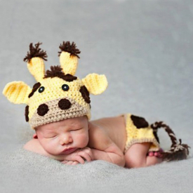 2-piece Cow Design Baby Photography Prop Hat and Diaper Set