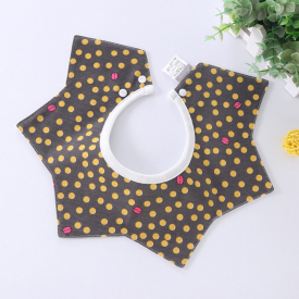 1-piece Colorful Babe Cartoon Print Rotatable Cotton Bibs