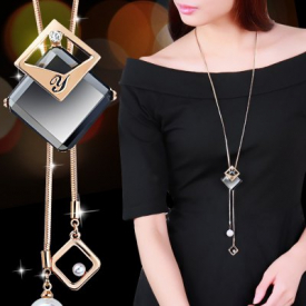 Femme Long Chain Necklaces with Pendants for Women