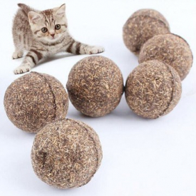 2pcs Cat Mint Ball Play Toys Ball Coated with Catnip  Bell Toy for Pet Kitten