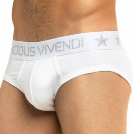 Modus Vivendi Exclusive Brief – White L