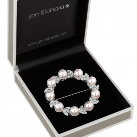 Silver Plated Clear Crystal Wreath Floral Brooch