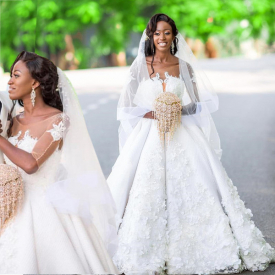 2021 New Luxury Flowers Rent Wedding Dresses Stylish Scoop-neck to Line Dressed As White Bride G93M