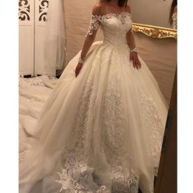 2022 Ball Gown Wedding Dresse white Off Shoulder Long Sleeves Lace Appliques Saudi Arabian Dubai Bridal Gown Plus Size