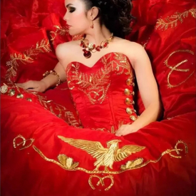 2018 New Red Satin Ball Gowns Embroidery Quinceanera Dresses With Beads Sweet 16 Dresses 15 Year Prom Gowns BQ36