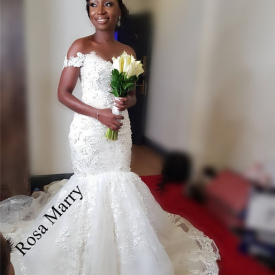 2020 Plus Size Mermaid African Wedding Dresses Off Shoulder Vintage Lace 3D Floral Black Girls Nigeria Arabic Country Beach Bridal Gowns