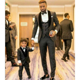 High Quality Shawl Lapel Groomsmen One Button Groom Tuxedos Men Suits Wedding/Prom/Dinner Best Man Blazer(Jacket+Pants+Vest+Tie) A009