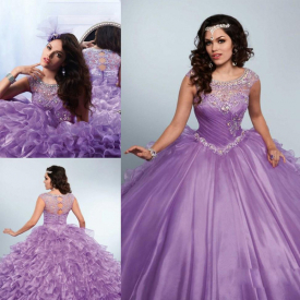 Vintage Rhinestones Quinceanera Dresses Bling Jewel Neck Sweet 16 Masquerad Ball Gowns Organza Lavender Crystal Debutante Ragazza Dress