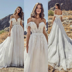 2019 Beach Wedding Dresses Off Shoulder Lace Country Sweep Train Garden Cheap Bridal Gowns Plus Size Bohemian Vestido De Novia