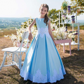 Lovely Blue A Line Flower Girls' Dresses Floor Length Kid Birthday Dresses Jewel Lace Appliques Satin Baby Girls Prom Gown for Wedding B177