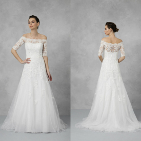 Oleg Cassini Modest Wedding Dresses with Long Sleeves Lace Applique Off The Shoulder West Country Wedding Dresses Plus Size Bridal Gowns