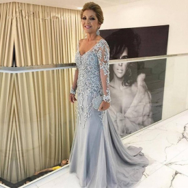 Silver Mermaid V-neck Mother Of The Bride Dresses Long Sleeves Tulle Appliques Beaded Groom Wedding applique elegant Party