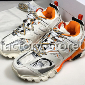 2019 Men Women Casual Shoes Sneakers Personality Cushion Triple S 3.0 Dad Shoe Casual Combination Nitrogen Outsole leightweight