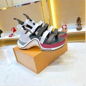 2019 Latest Archlight Women Sneaker Sandals, Flat Sandal Fashion Slides with four Calf Leather Straps Which are the Perfect Spring Accessor