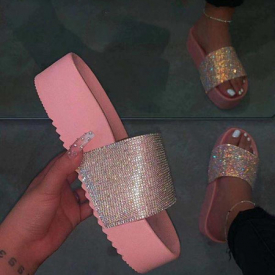 2020 spring and summer manufacturers wholesale explosion models new candy-colored glitter diamond thick-soled slippers comfortab