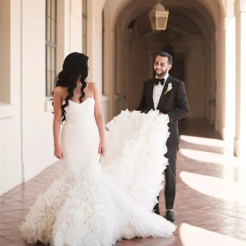 2020 Summer Backless Sweetheart Mermaid Wedding Dresses Cascading Ruffles Pleats Long Sweep Train Bride Wedding Gowns Arabic